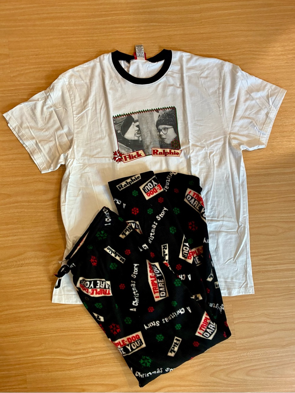 A Christmas Story Men’s Fleece Pajama Set XXL